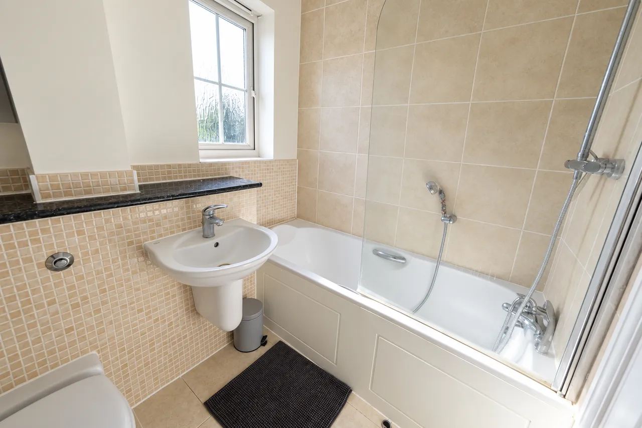 Livings Way, Stansted, CM24, photo 10