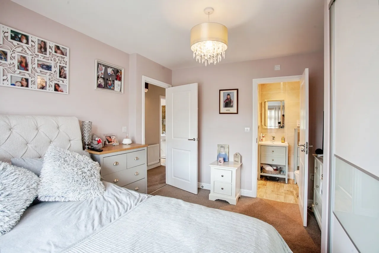 Scotsman Drive, DONCASTER, South Yorkshire, DN5, photo 11