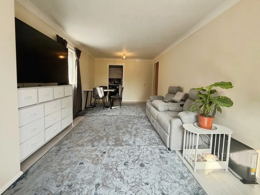 Warwick Avenue, Bedford, MK40, photo 6