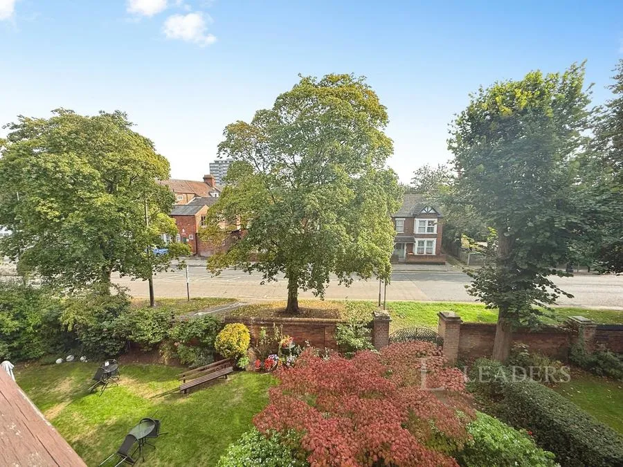 Warwick Avenue, Bedford, MK40, photo 14