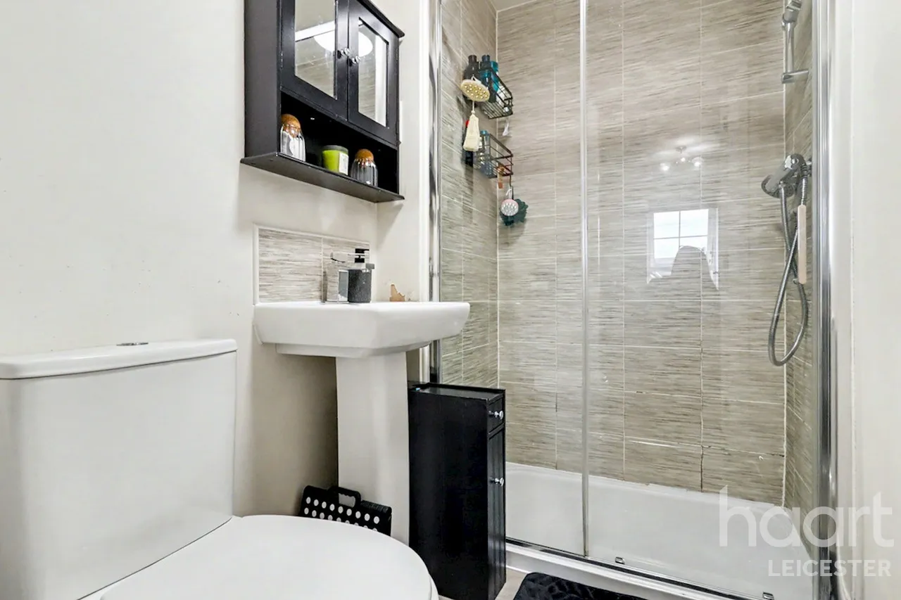 Somerset Avenue, Leicester, LE4, photo 12