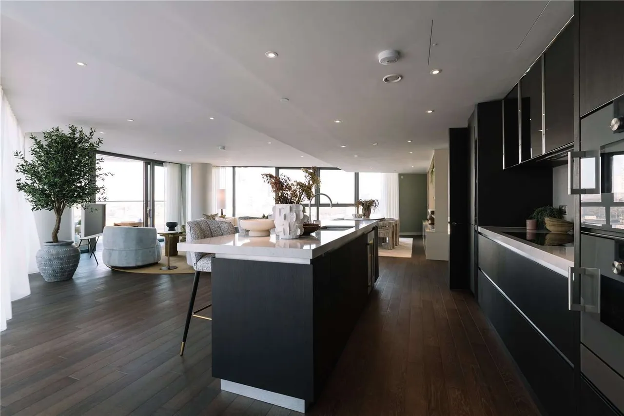 Tower East, Chelsea Waterfront, SW10, photo 18