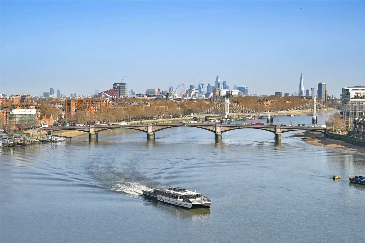 Tower East, Chelsea Waterfront, SW10, photo 26