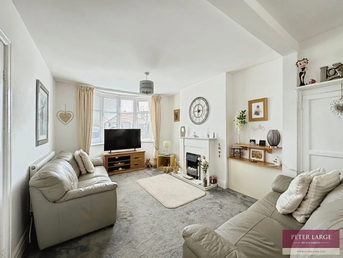 Regent Road, Rhyl, Denbighshire, LL18 4BA, photo 3