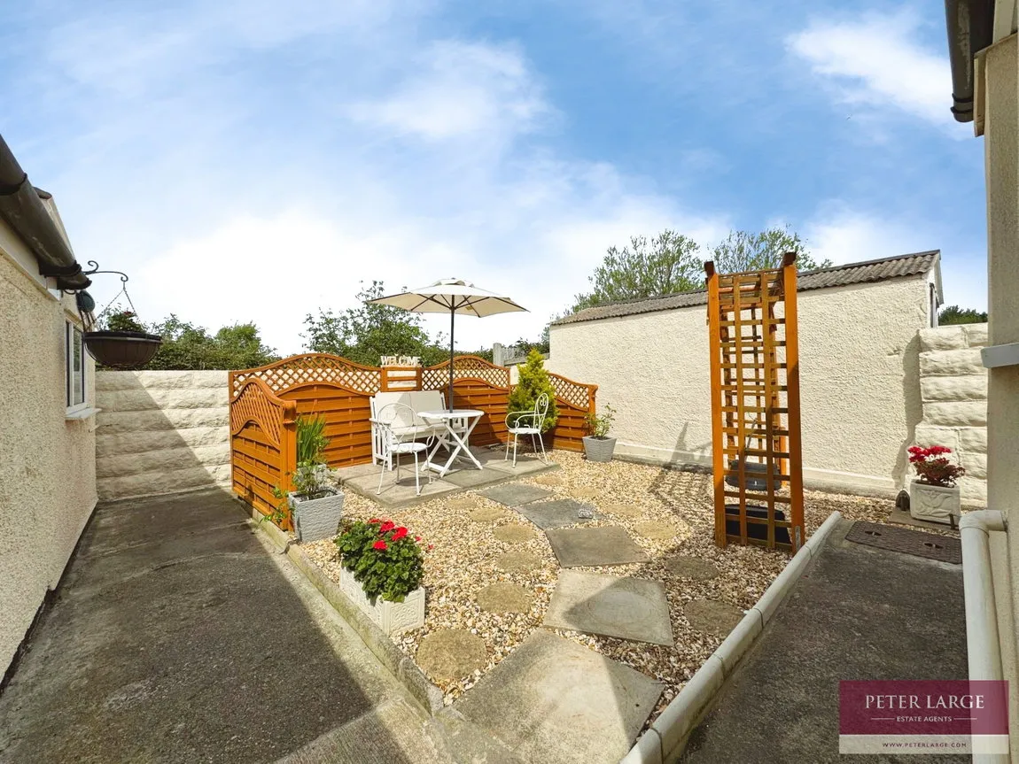 Regent Road, Rhyl, Denbighshire, LL18 4BA, photo 13