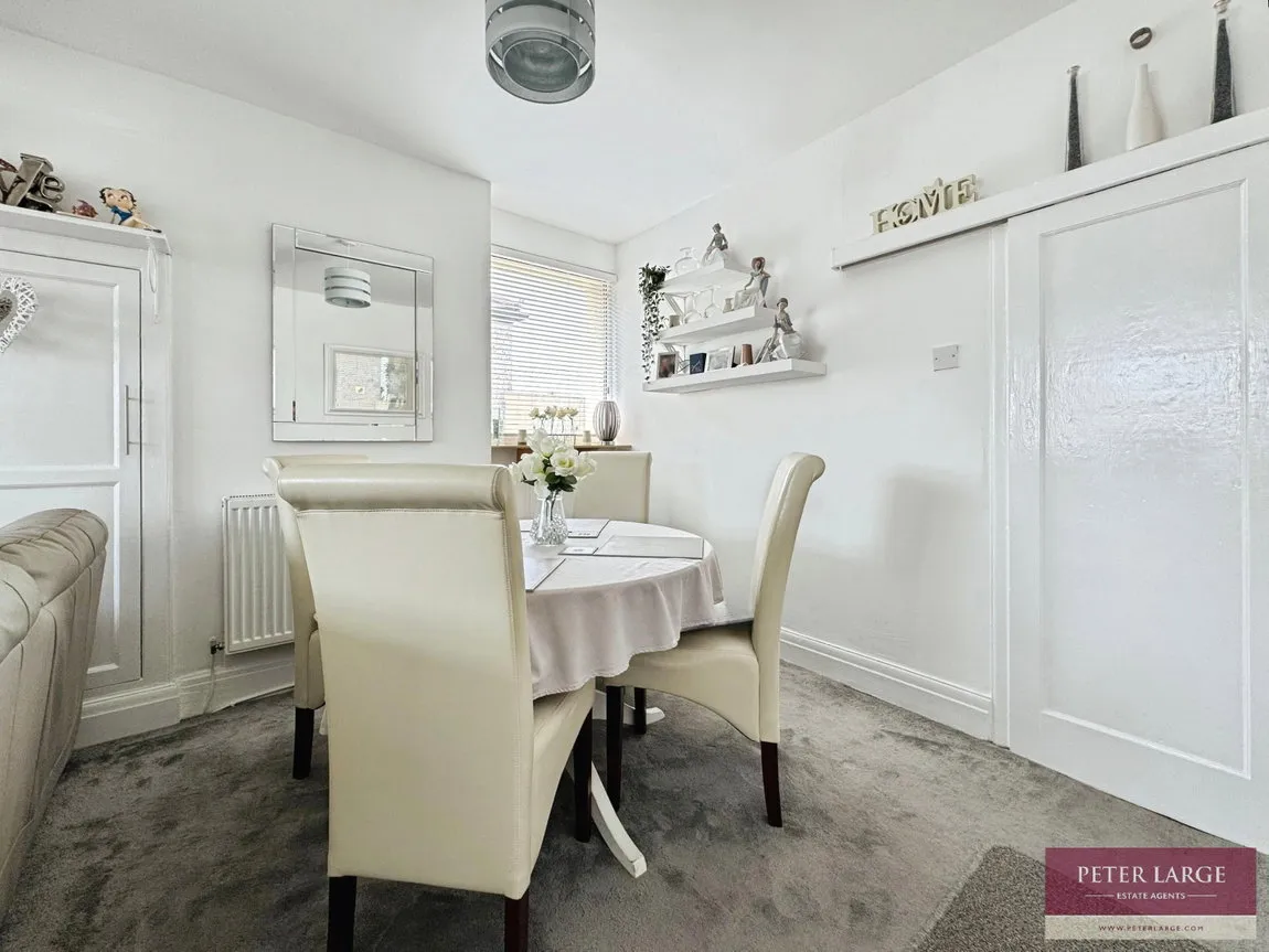 Regent Road, Rhyl, Denbighshire, LL18 4BA, photo 4