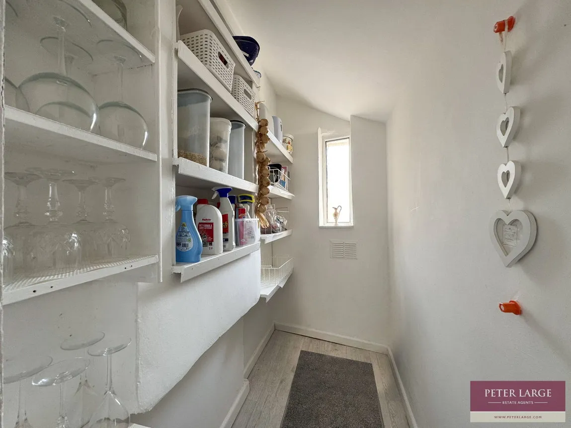 Regent Road, Rhyl, Denbighshire, LL18 4BA, photo 8