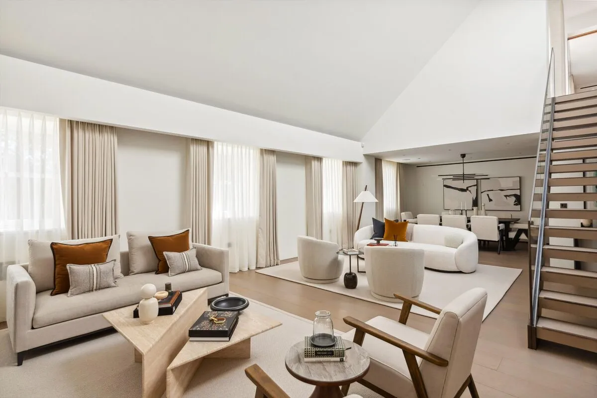 3 bed flat to rent, Lowndes Square, London, SW1X