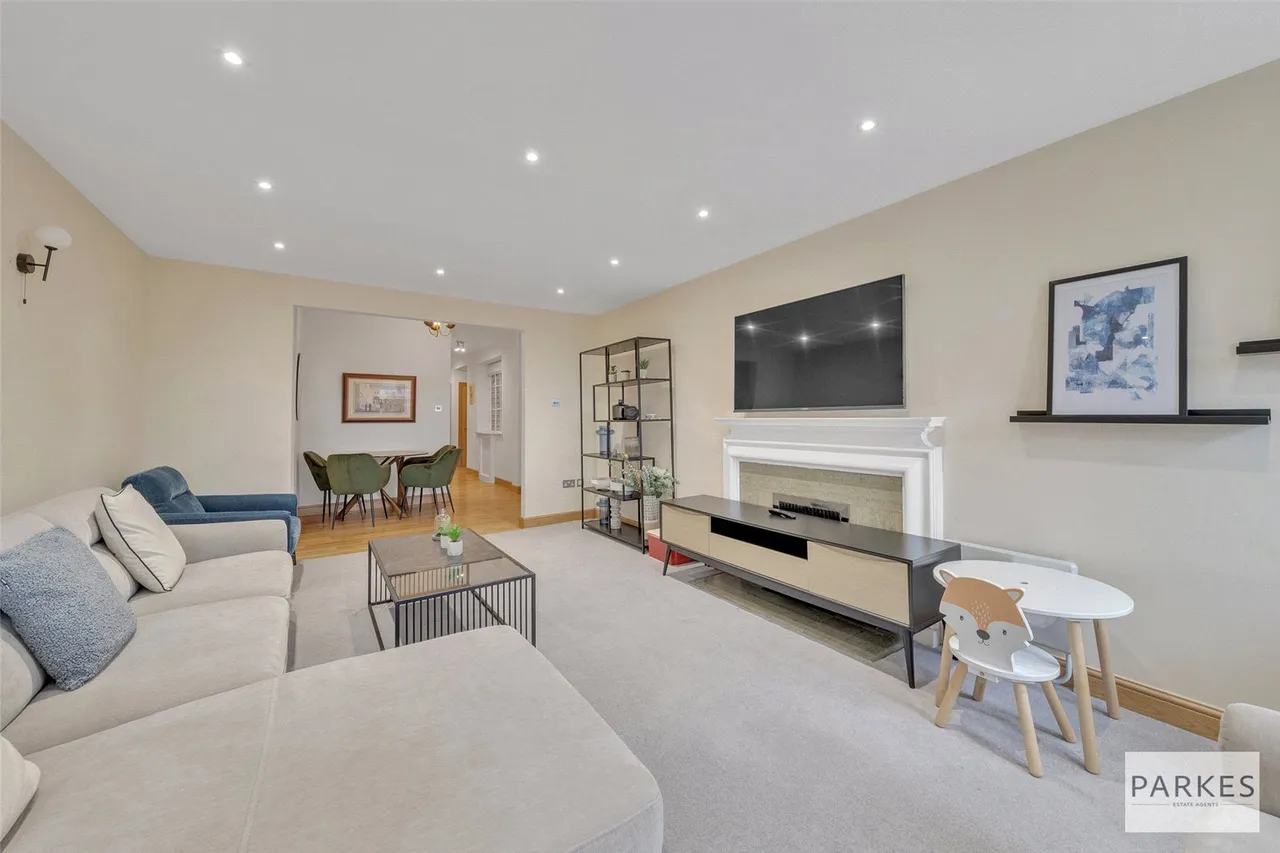 Lancaster Gate, London, W2 3QJ, photo 3