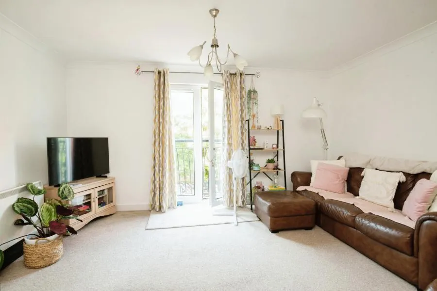 Longueil Close, Caerdydd, CF10, photo 2
