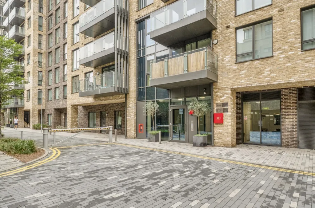 Madeira Street, Langdon Park, E14, photo 22