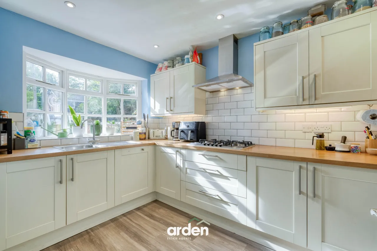 Netherfield Gardens, Birmingham, B27, photo 3