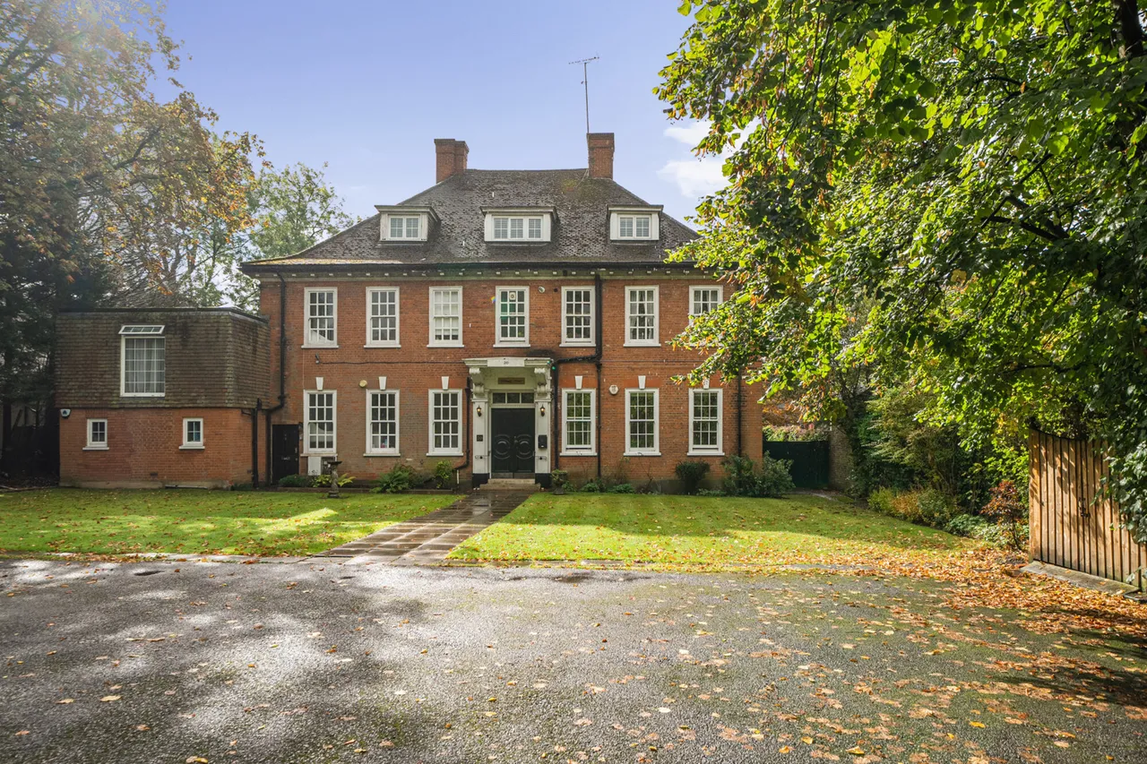 Frithwood Avenue, Northwood, HA6, photo 18