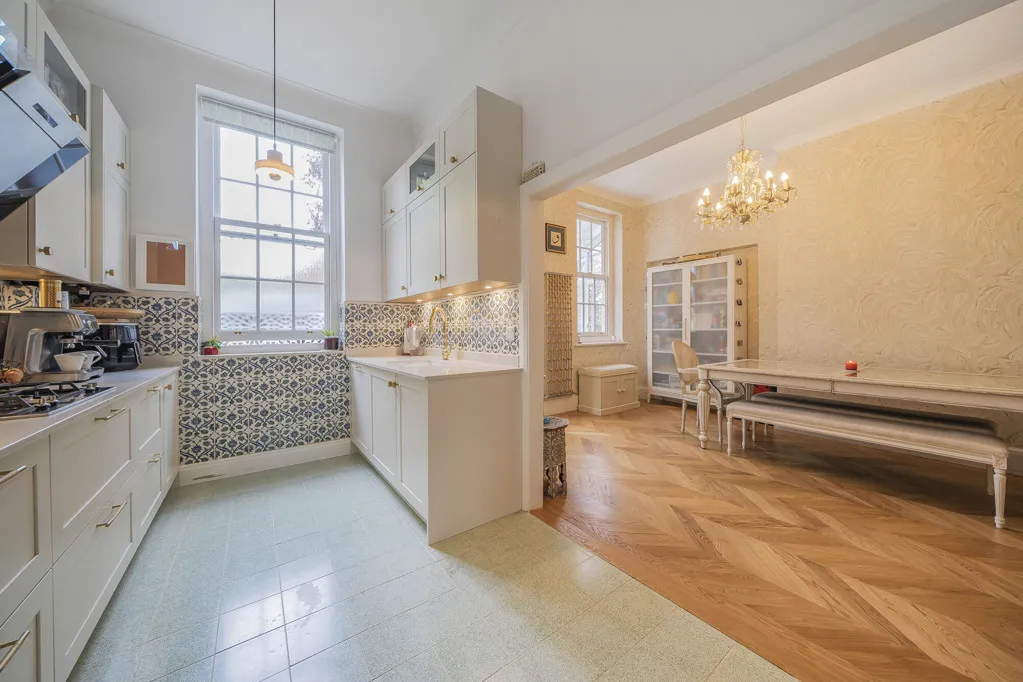 Frithwood Avenue, Northwood, HA6, photo 4