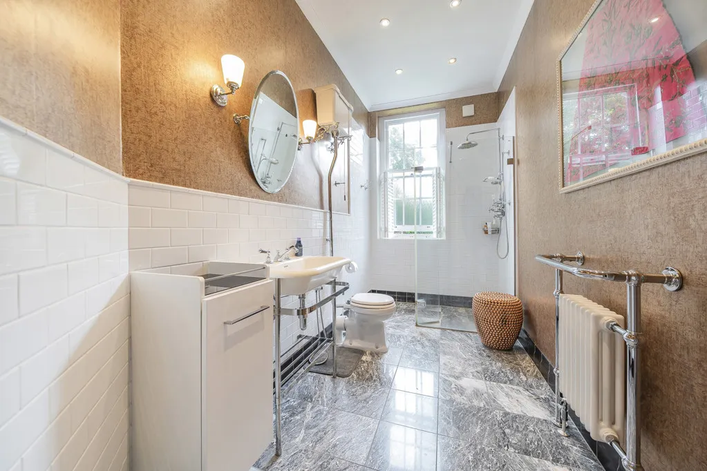 Frithwood Avenue, Northwood, HA6, photo 9