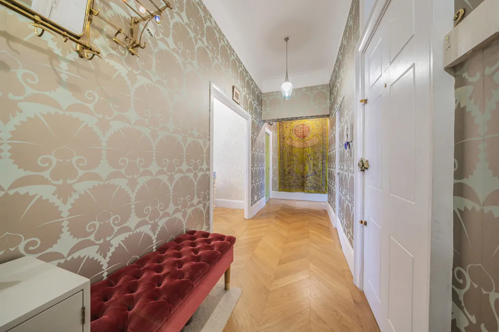 Frithwood Avenue, Northwood, HA6, photo 8
