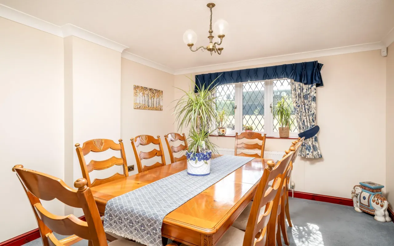 Renhold Road, Wilden, photo 6