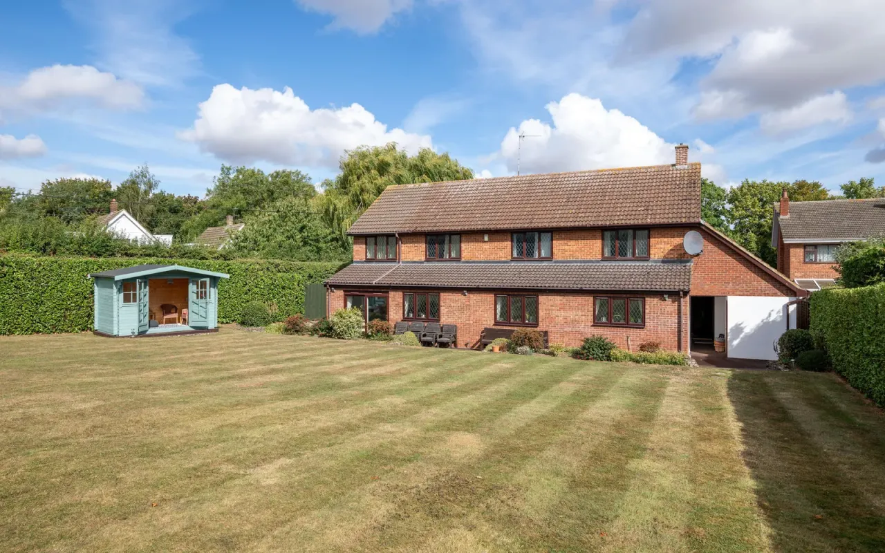 4 bed house for sale — Renhold Road, Wilden