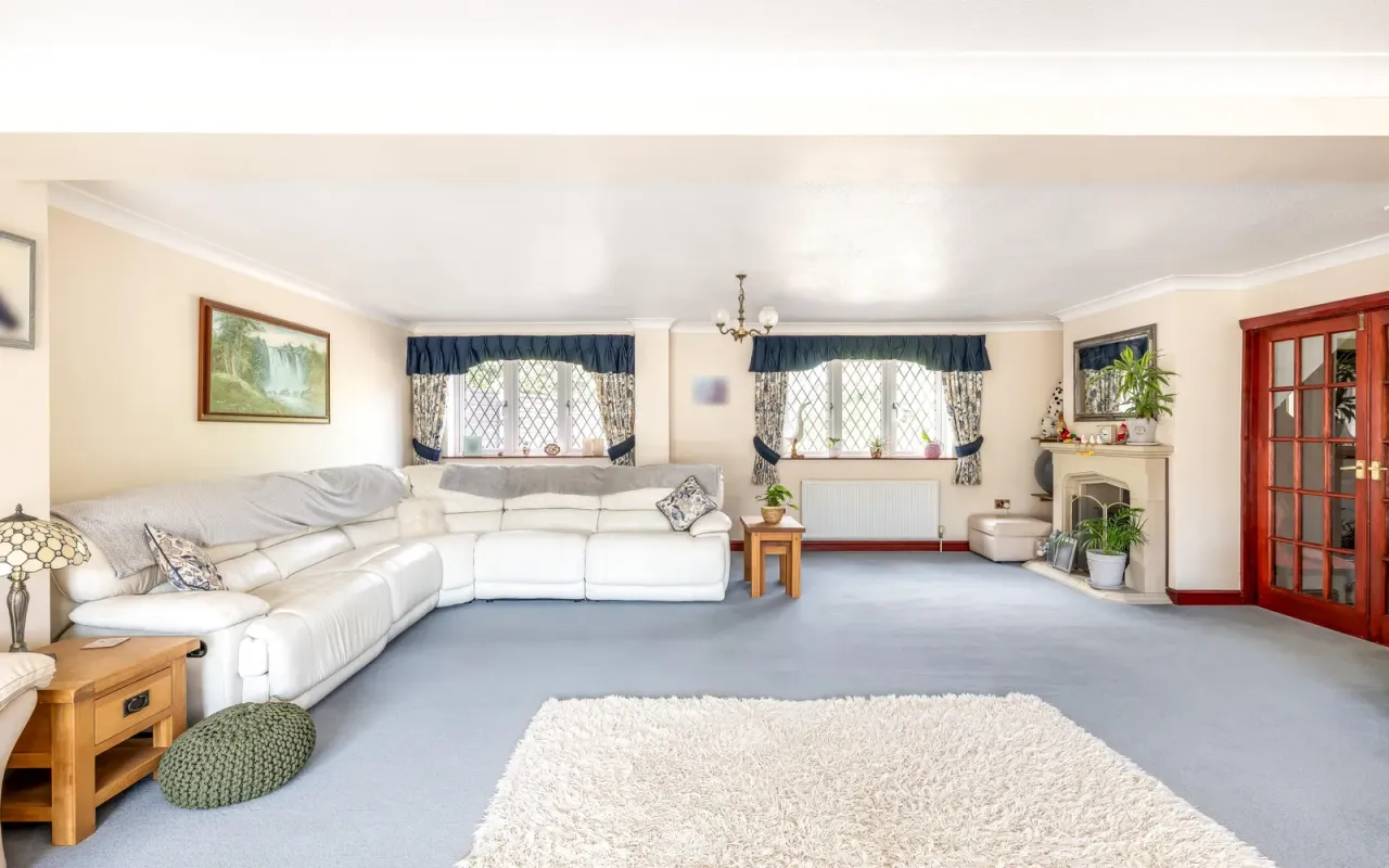Renhold Road, Wilden, photo 4