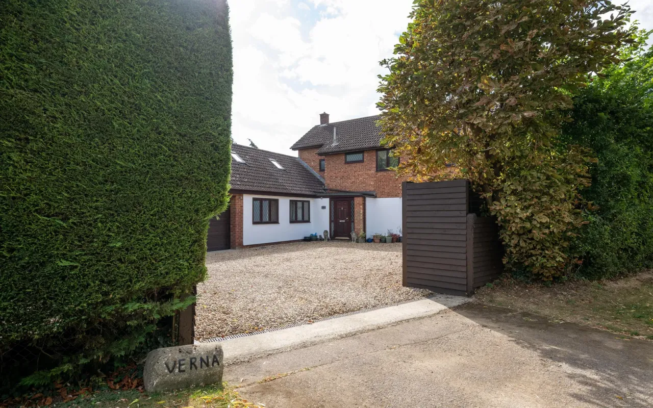 Renhold Road, Wilden, photo 26