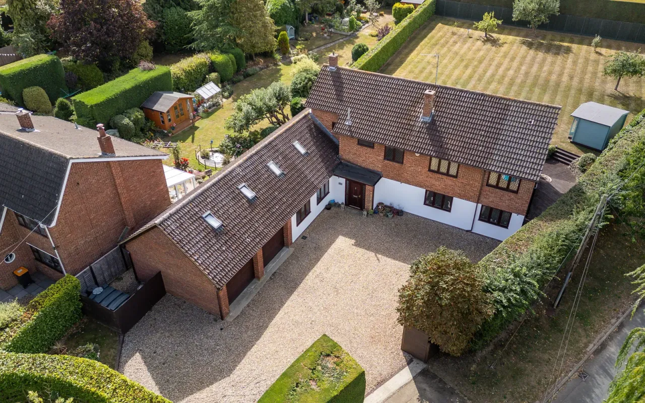 Renhold Road, Wilden, photo 10