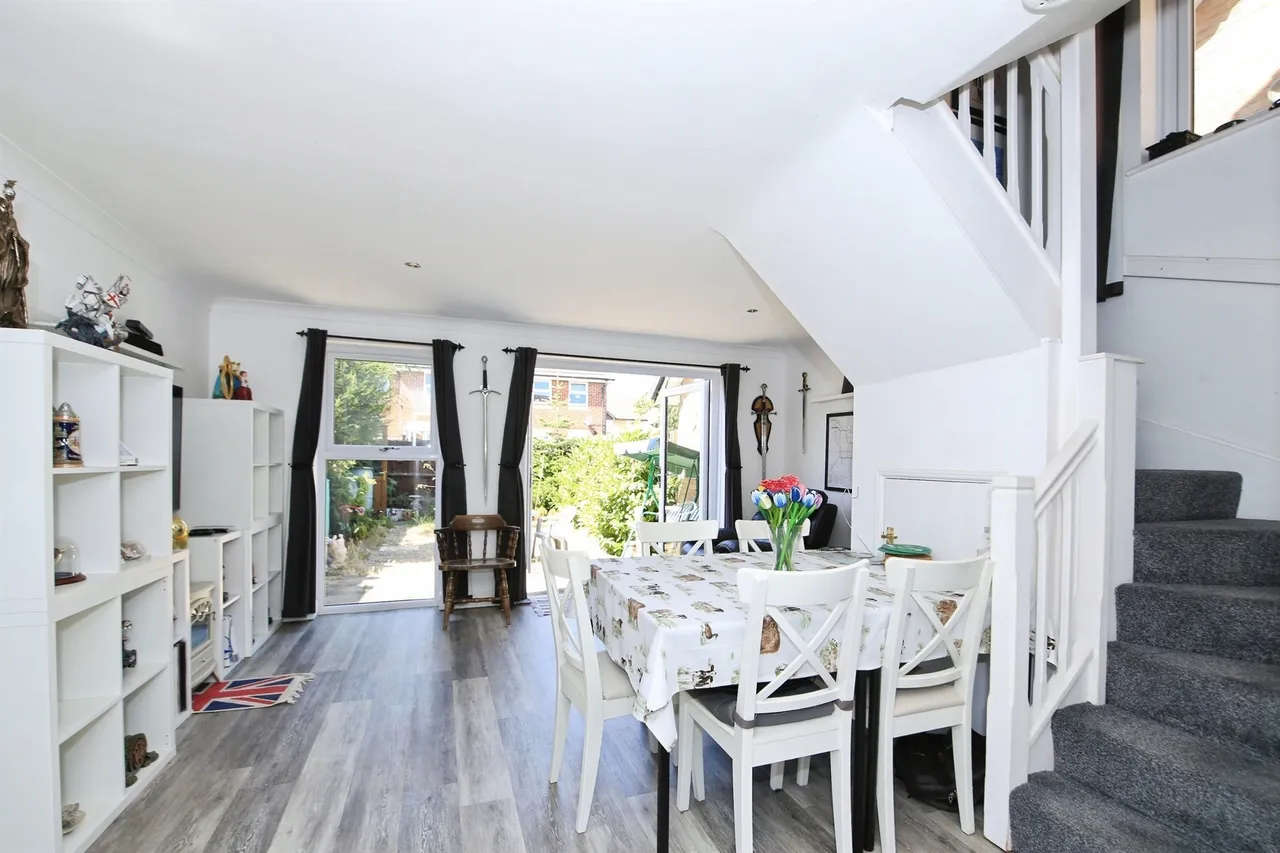 Newlands Road, Peterborough, PE7, photo 3