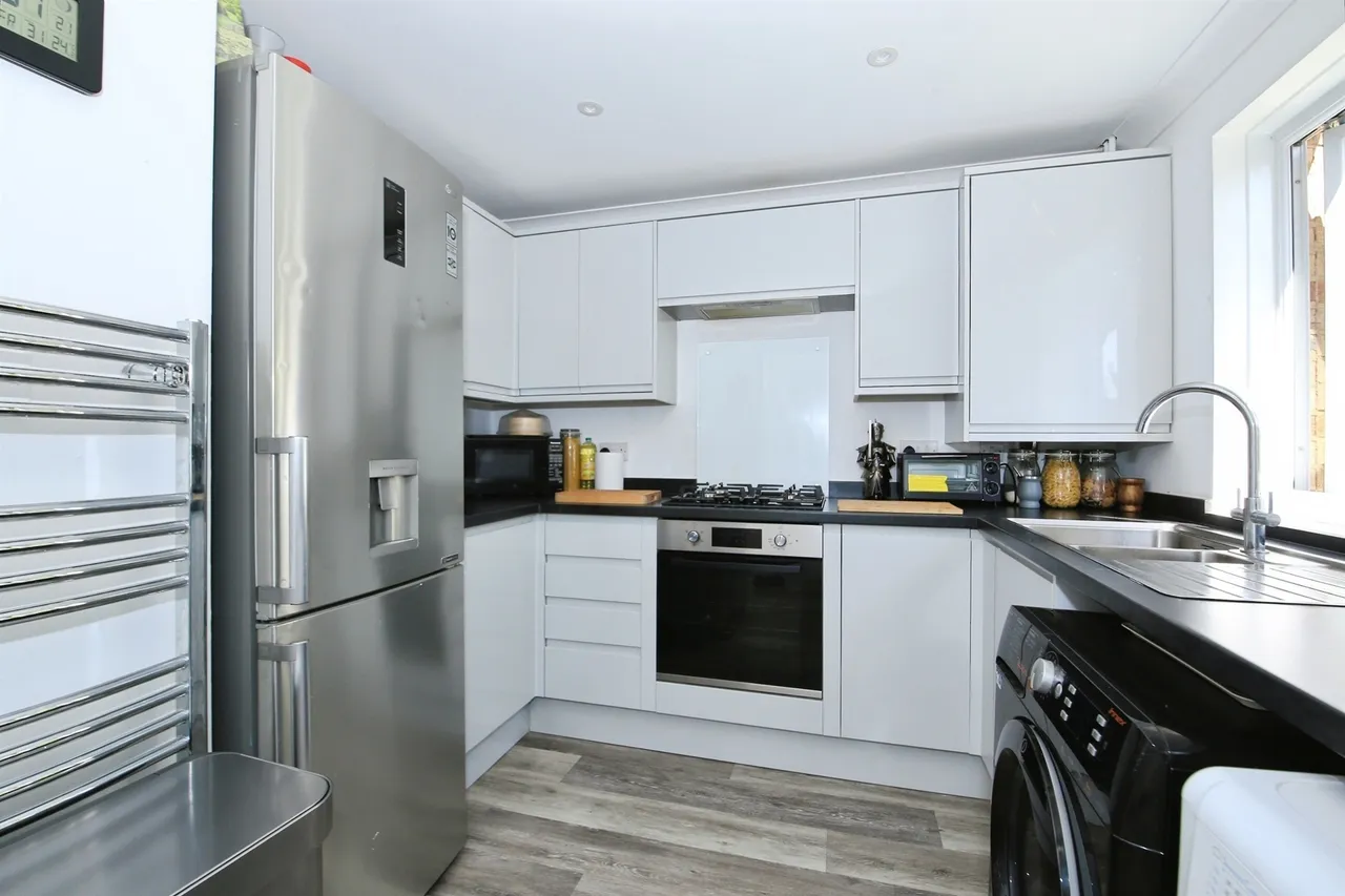 Newlands Road, Peterborough, PE7, photo 6