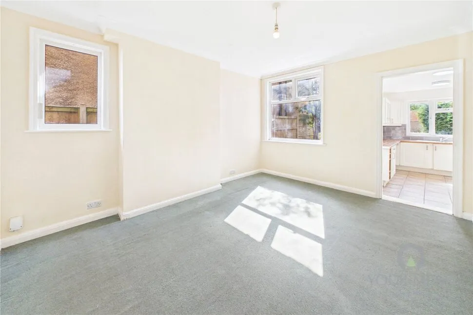 Bath Road, Kettering, Northamptonshire, NN16, photo 4
