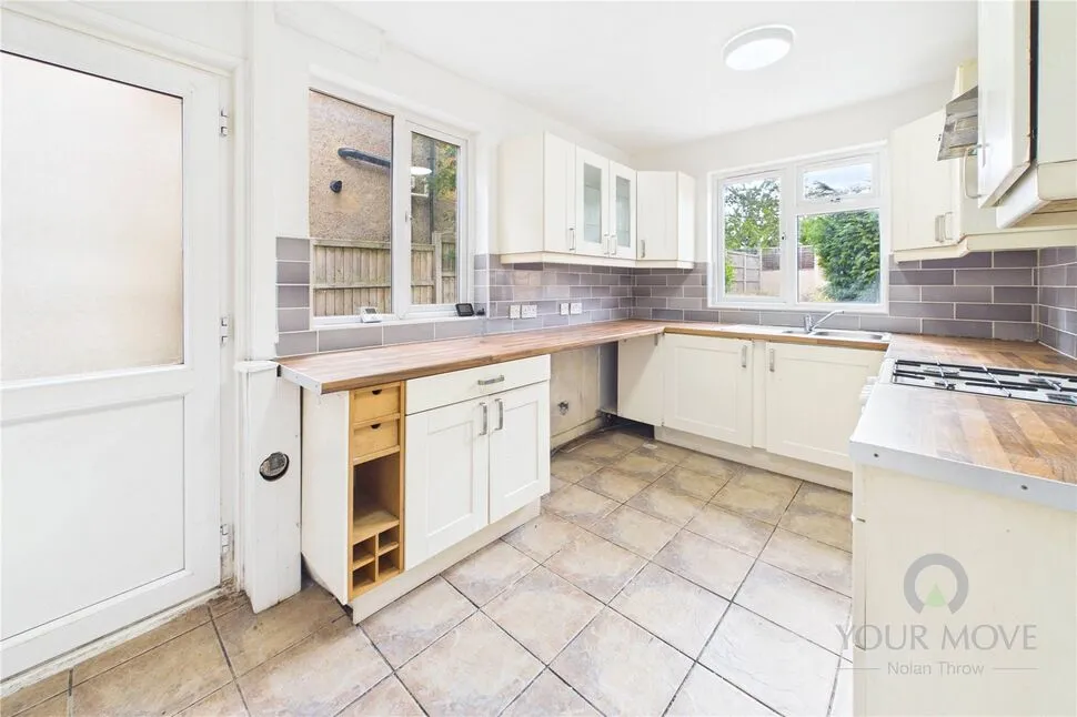 Bath Road, Kettering, Northamptonshire, NN16, photo 6