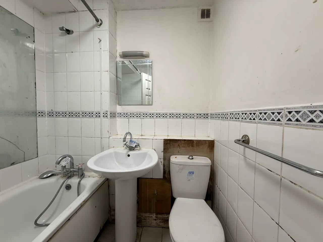 Comer Crescent, Southall, UB2, photo 6