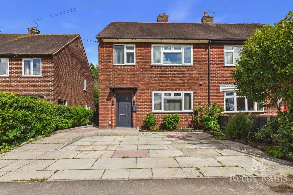 3 bed house for sale — Brayton Avenue, Sale, Greater Manchester, M33