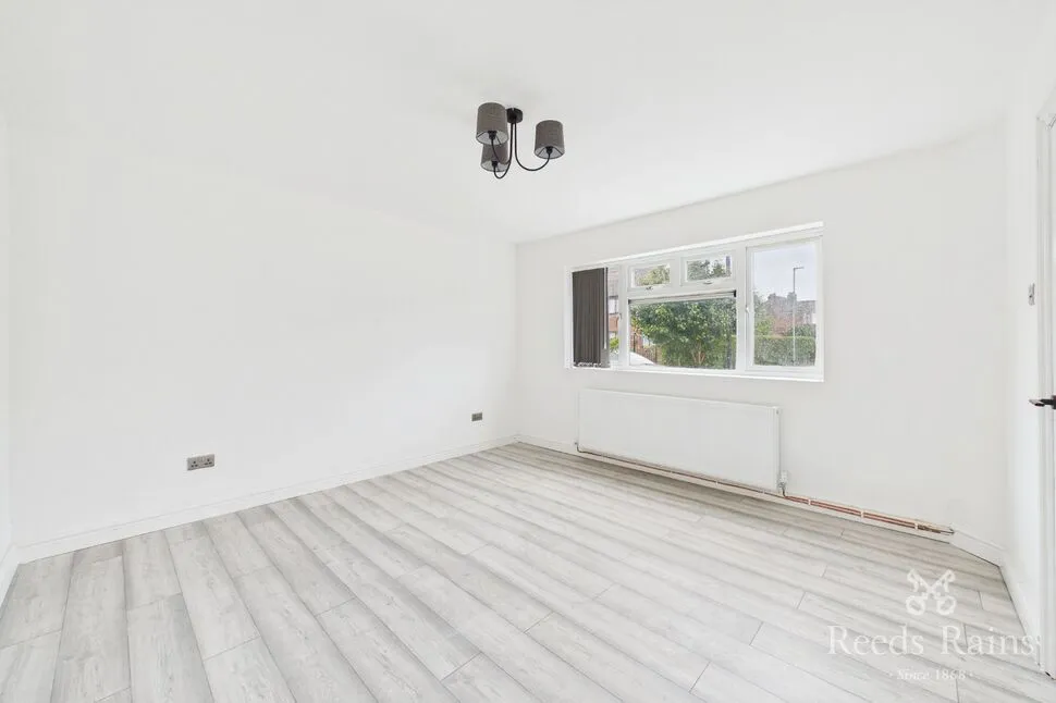 Brayton Avenue, Sale, Greater Manchester, M33, photo 2