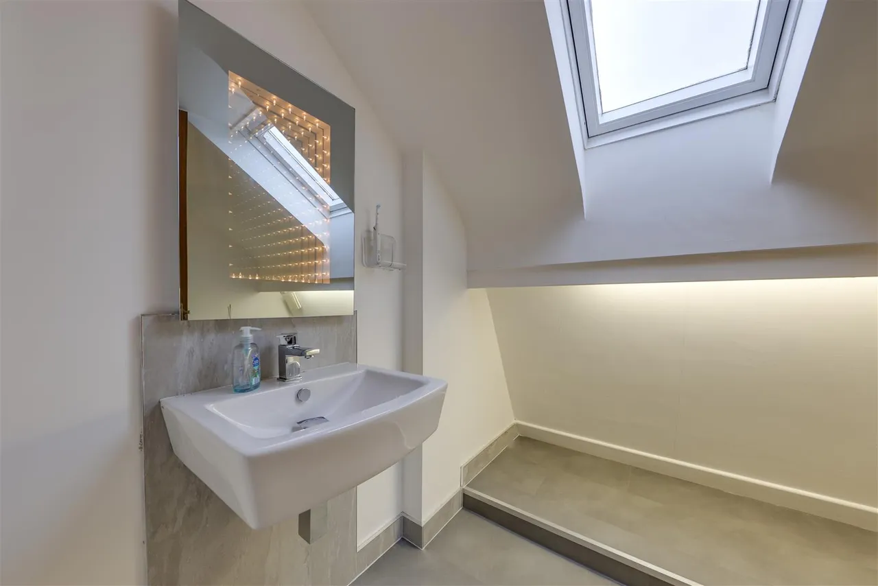 Greensnook Lane, Bacup, photo 34