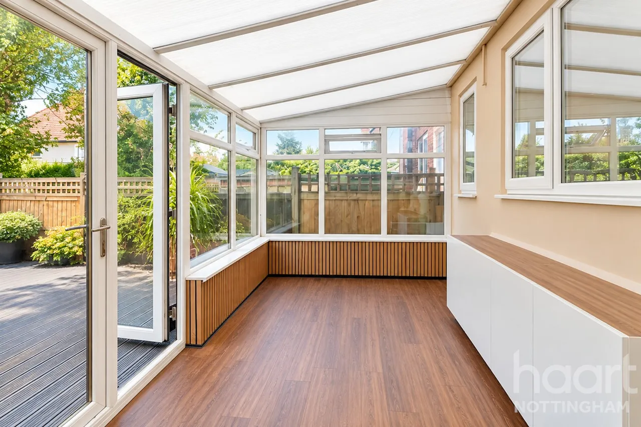 Manton Crescent, NG9, photo 7