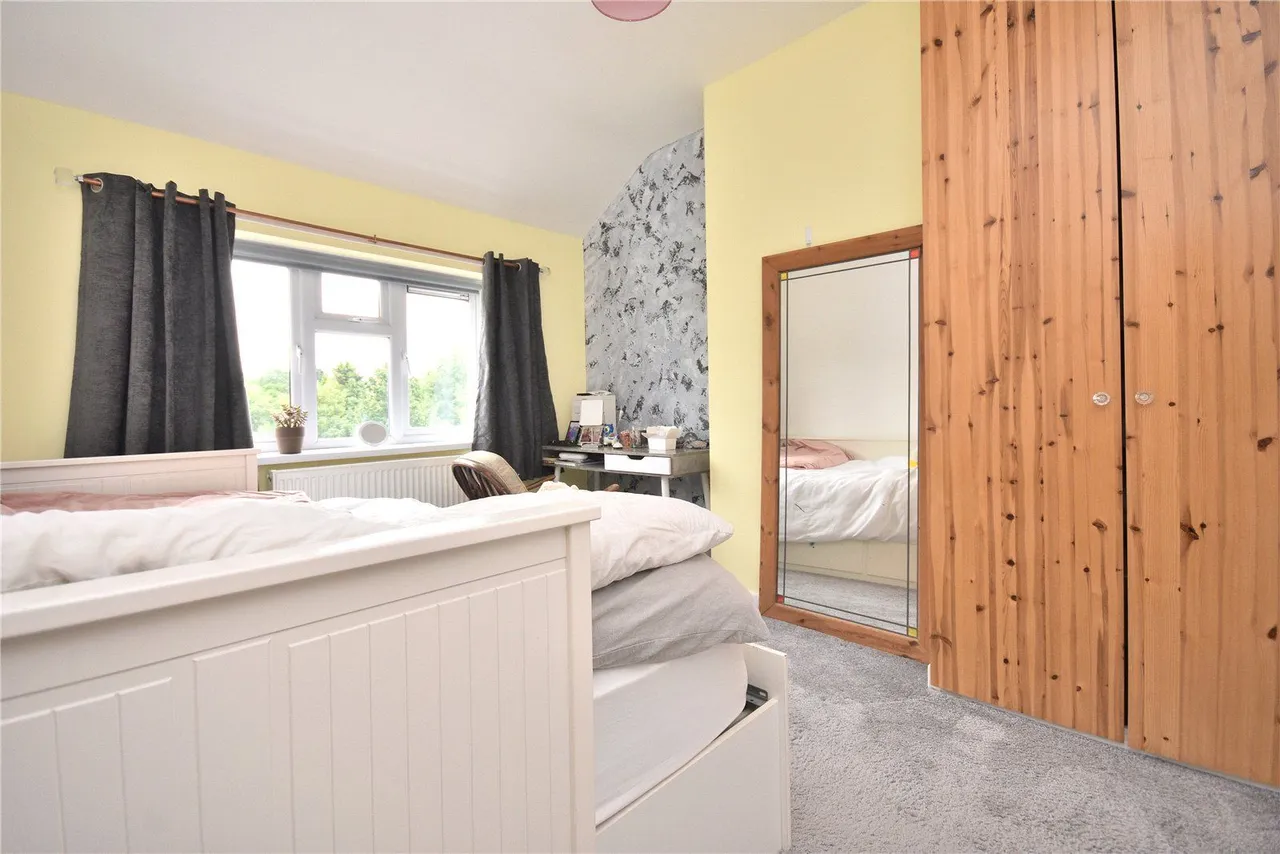 Poole Square, Leeds, LS15, photo 15