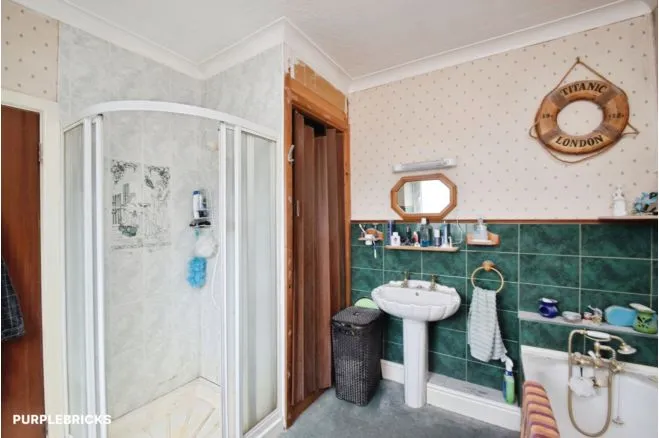 Heol Y Bryn, Llanelli, SA14, photo 17