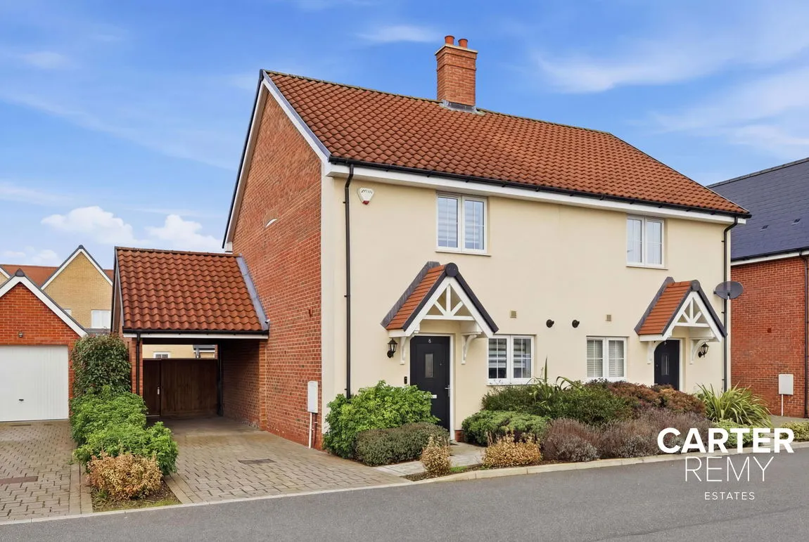 2 bed house for sale — Croot Place, Runwell, Wickford, Essex, SS11 7LB