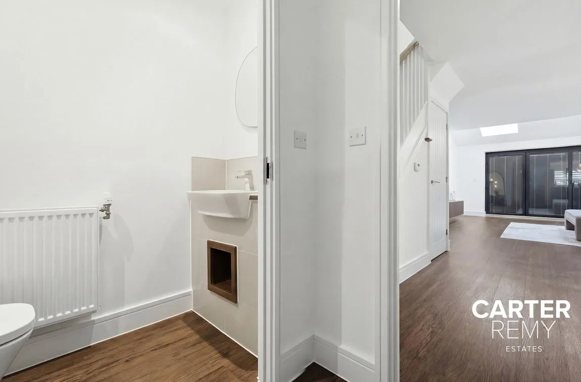 Croot Place, Runwell, Wickford, Essex, SS11 7LB, photo 6