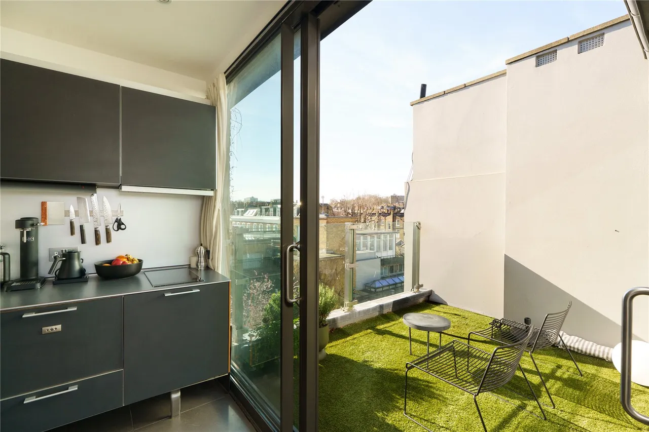 Gloucester Avenue, Primrose Hill, London, NW1 8LB, photo 4