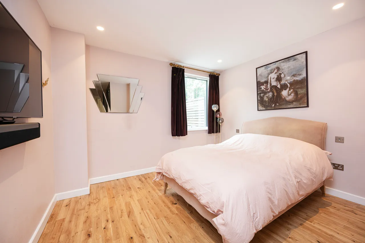 London, E8, photo 4