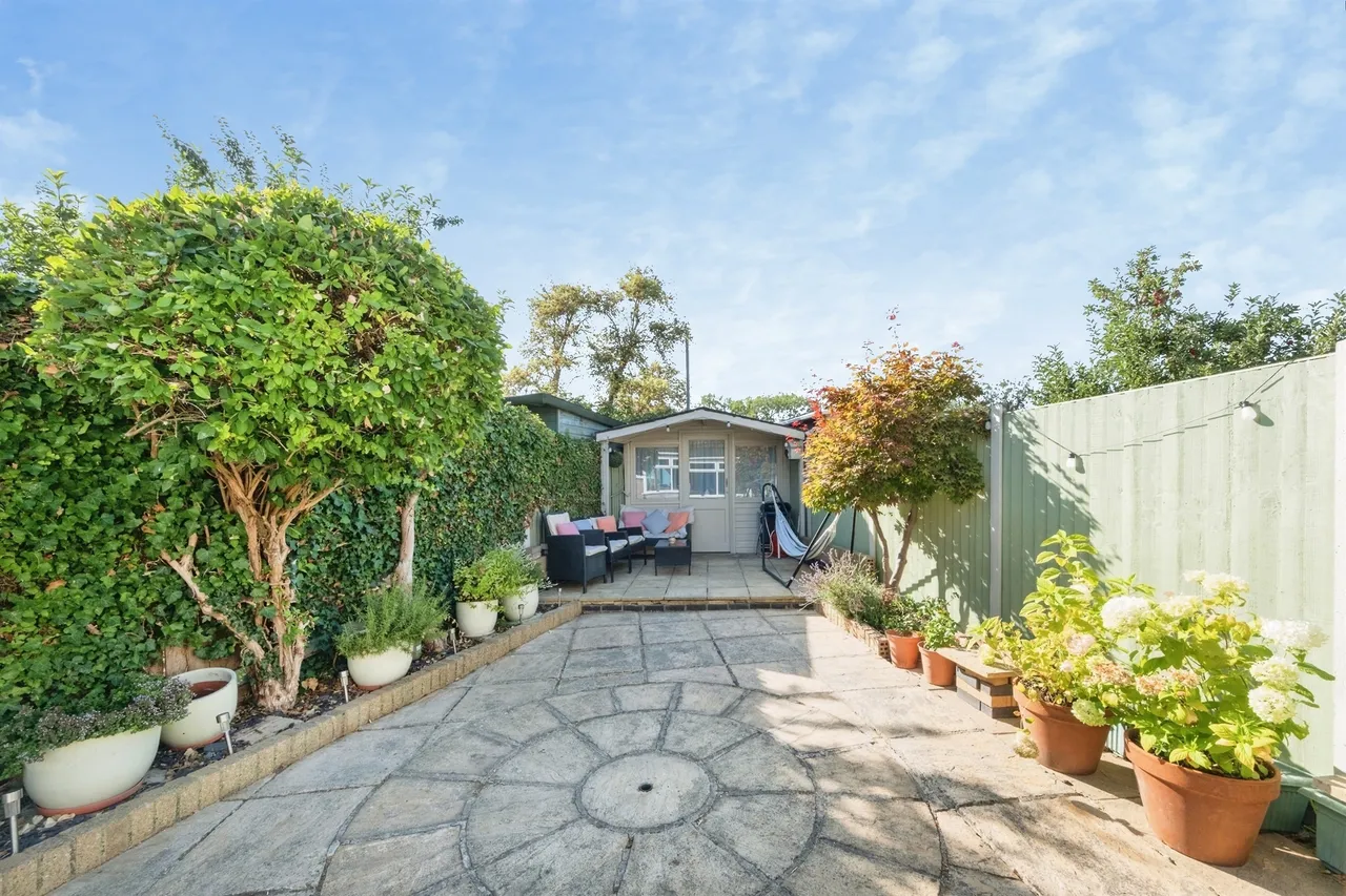 Hornbeam, Newport Pagnell, MK16, photo 20