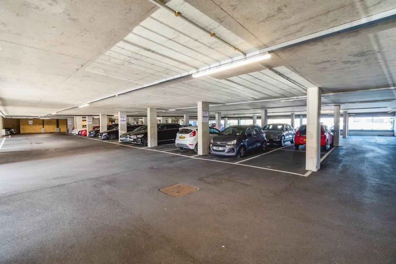 Meridian Way, Southampton, SO14, photo 15