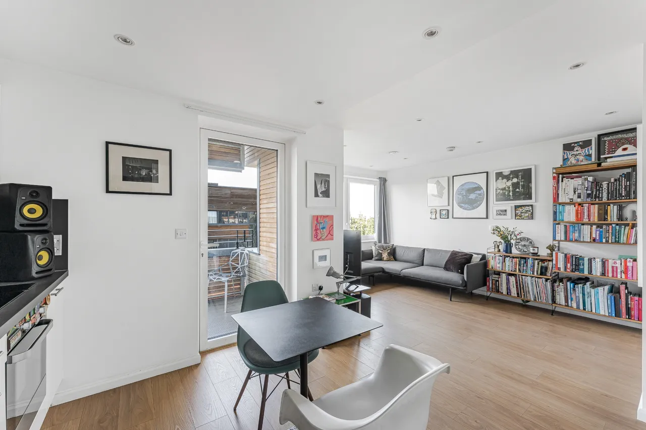 Wharf Road, London, N1, photo 3