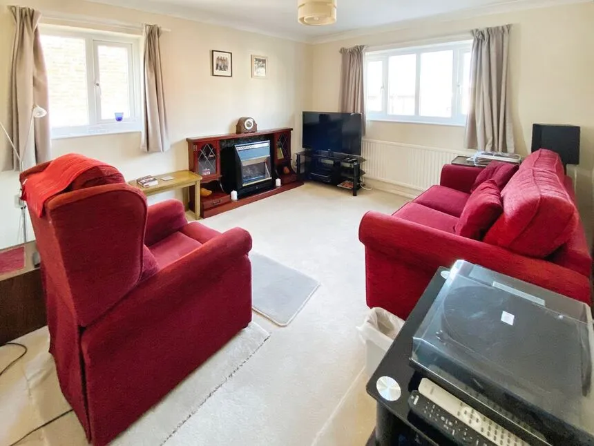 Station Road, Marple, Cheshire, SK6, photo 4