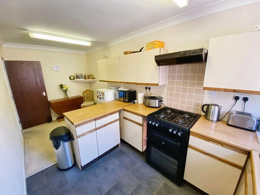 Station Road, Marple, Cheshire, SK6, photo 8