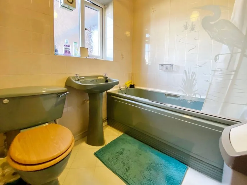 Station Road, Marple, Cheshire, SK6, photo 6