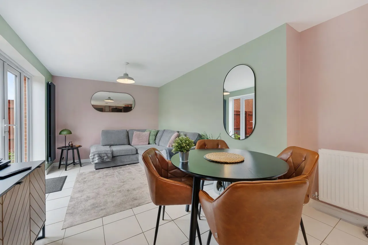 Northumberland Road, Widnes, WA8, photo 5