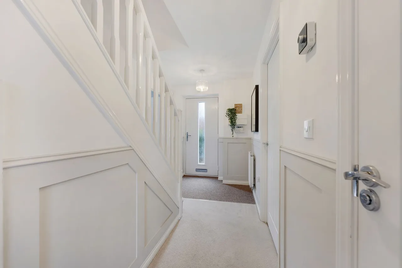 Northumberland Road, Widnes, WA8, photo 10