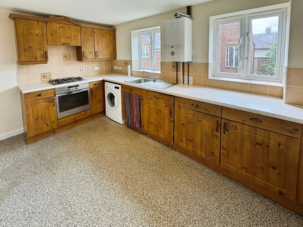 2 bed property for sale, Stainthorpe Court Hexham NE46 1WY, NE46