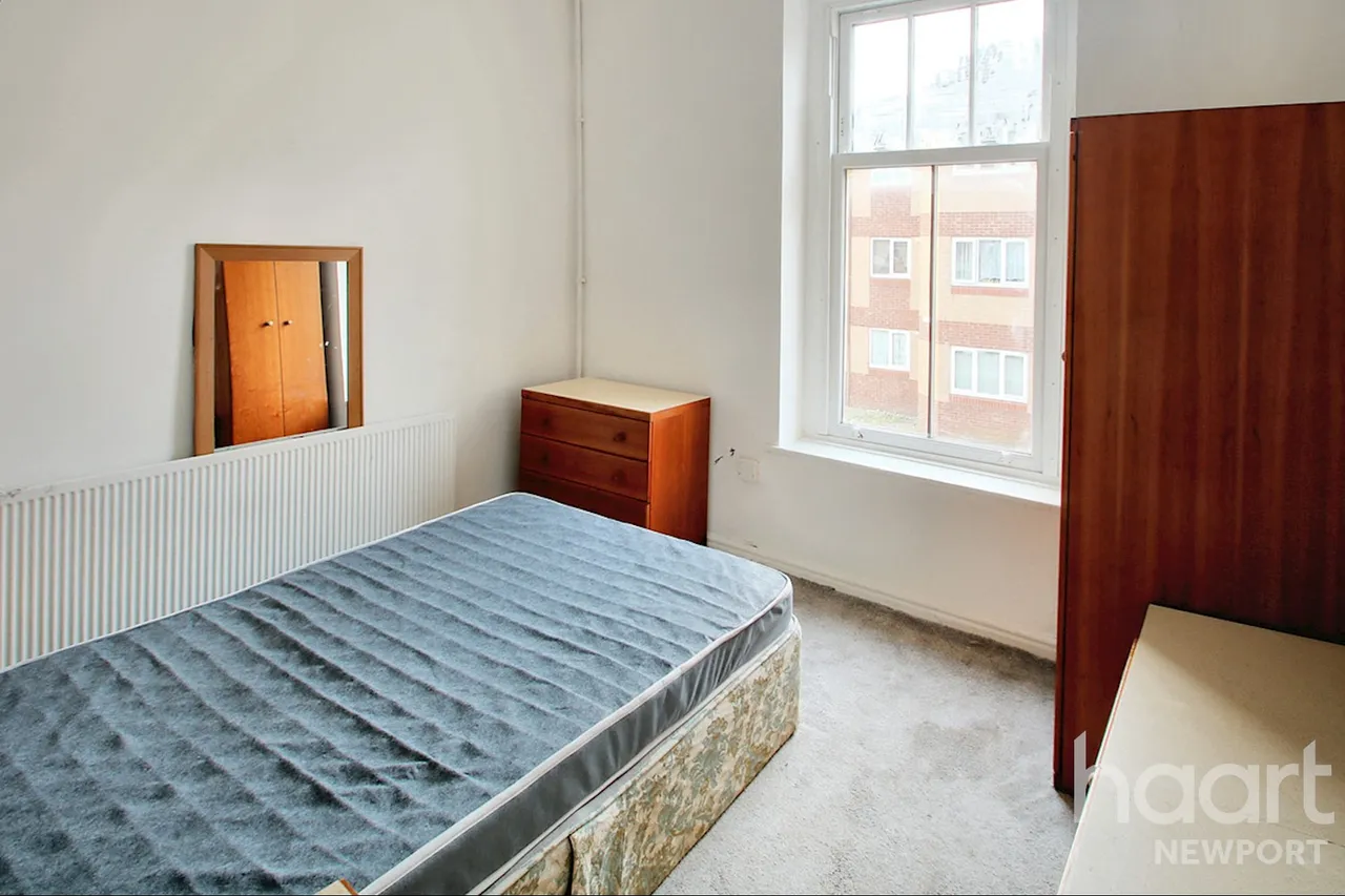 Commercial Road, Newport, NP20, photo 5